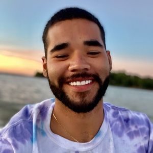 Meet your Posher, Luis